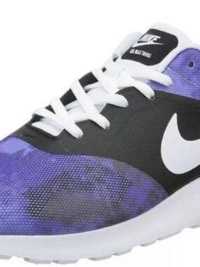 Nike Nike Air Max Tavas SD sneaker in a black, purple camo, and white colorway